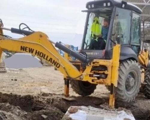 New Holland B115 B