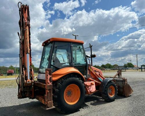NEW HOLLAND BF 100  (FIAT KOBELCO)