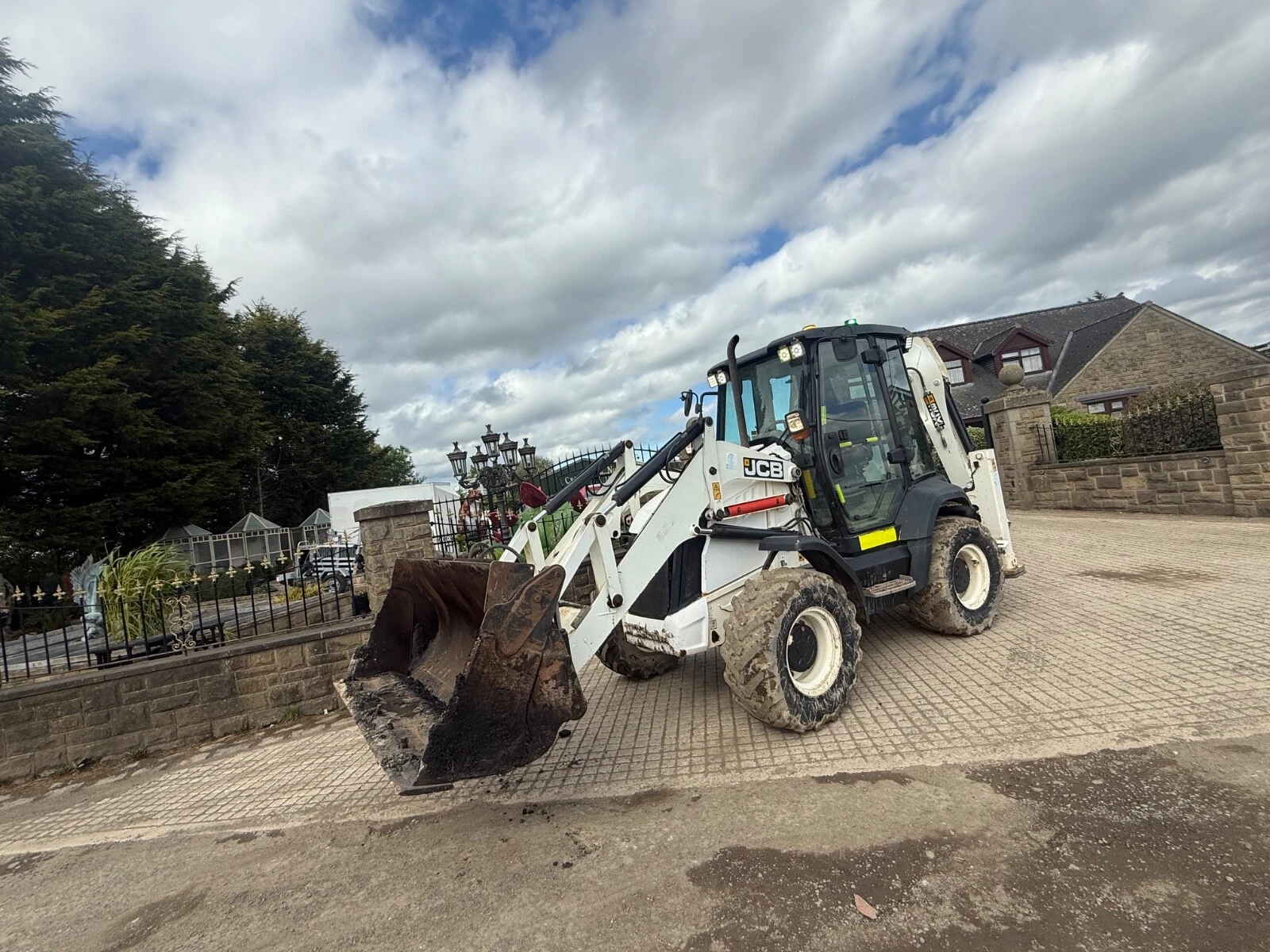 Rypadlonakladač JCB 3CX