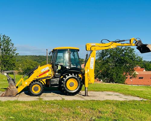 Traktorbagr JCB 3CX (Možnost leasingu)