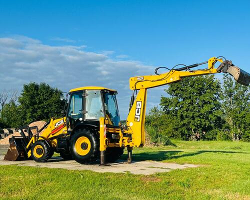Traktorbagr JCB 3CX (Možnost leasingu)
