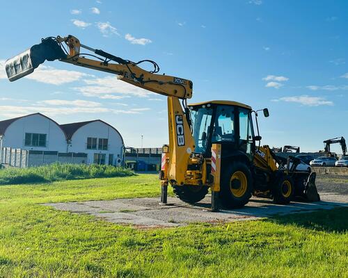 Traktorbagr JCB 3CX (Možnost leasingu)