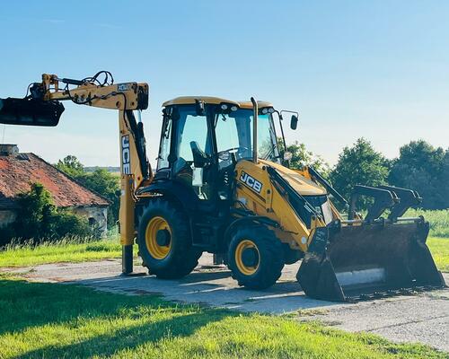 Traktorbagr JCB 3CX (Možnost leasingu)