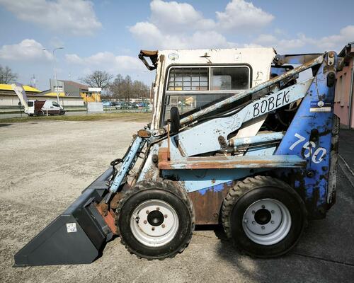 Bobek 760