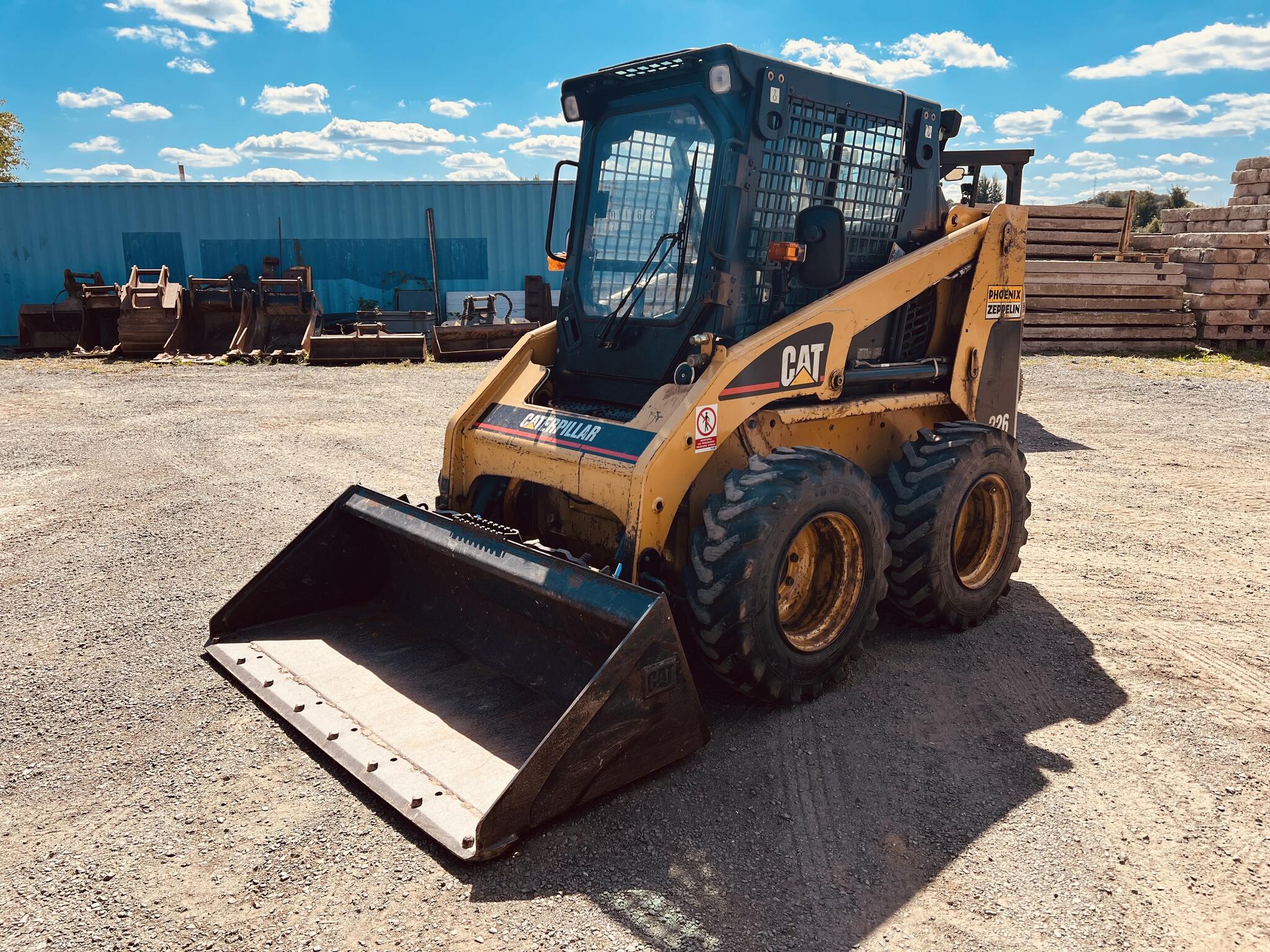 CAT 226