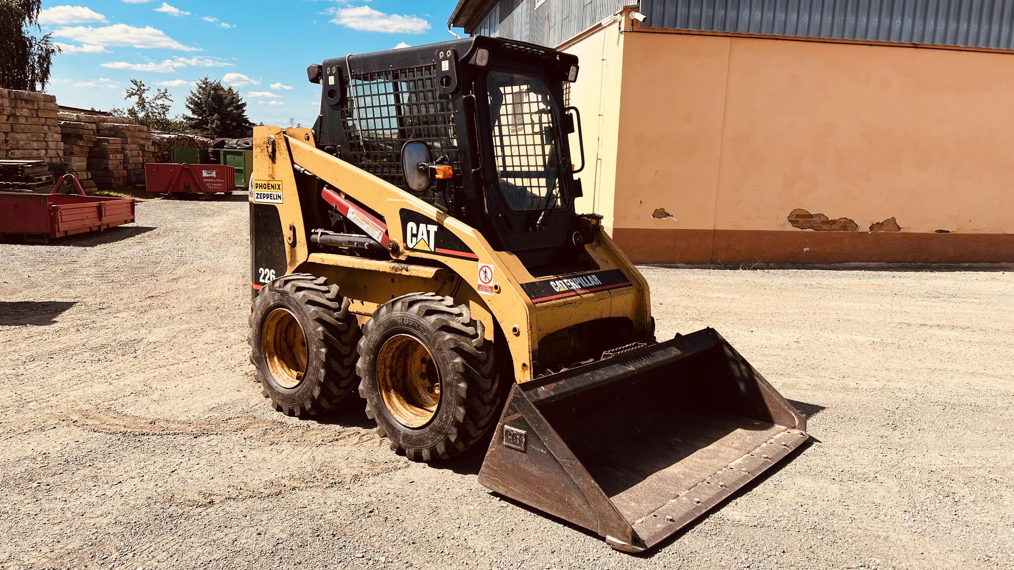 CAT 226 - jen 1900 mth CAT 226 - jen 1900 mth