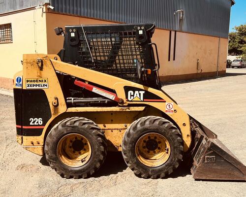 CAT 226 - jen 1900 mth CAT 226 - jen 1900 mth