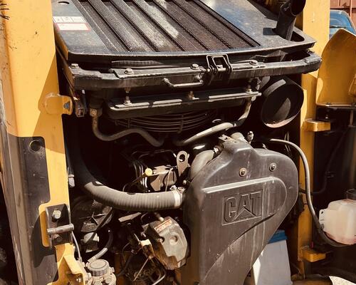 CAT 226 - jen 1900 mth CAT 226 - jen 1900 mth