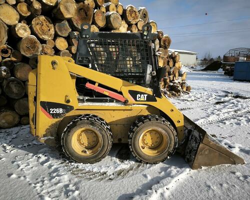 CAT 226B2