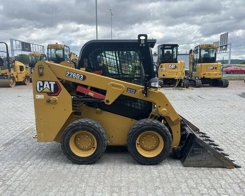 Caterpillar 226D3