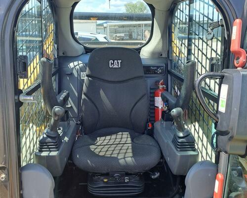 Caterpillar CAT 242D3 