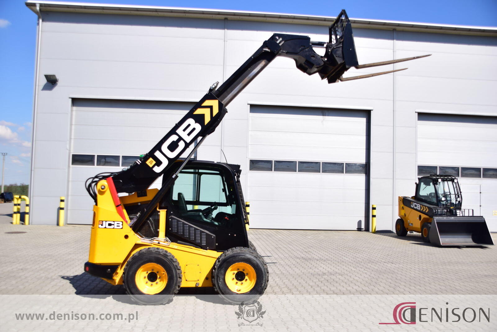 JCB 3TS