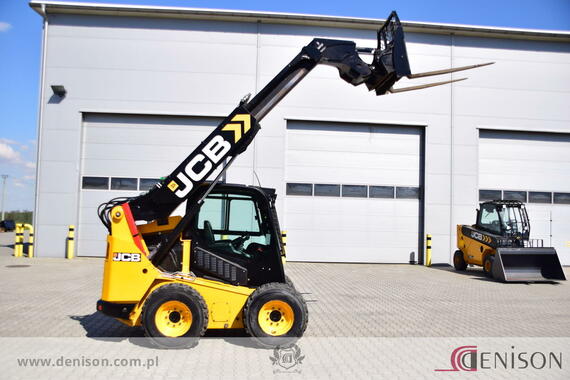 JCB 3TS