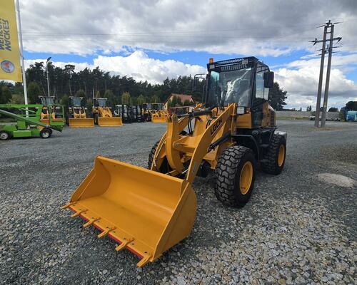 Kloubový nakladač LGCM LGE20 4×4 s kabinou