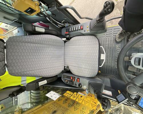 Kolové rypadlo KOMATSU PW 160-11