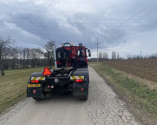 Tatra tahač 815