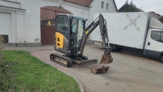 Volvo EC18D