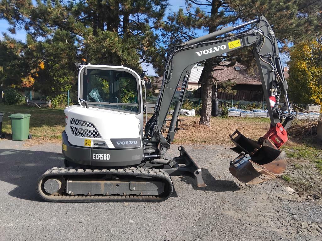 VOLVO ECR58D Powertilt Centrální Mazání