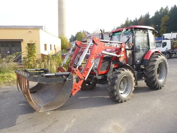 Zetor 80 Major s čelním nakladačem