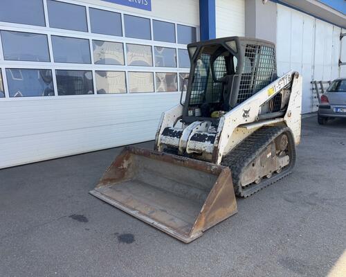Bobcat T140
