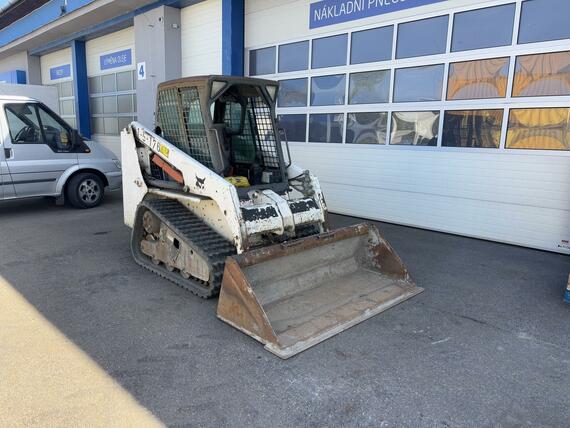 Bobcat T140 (možnost leasingu)