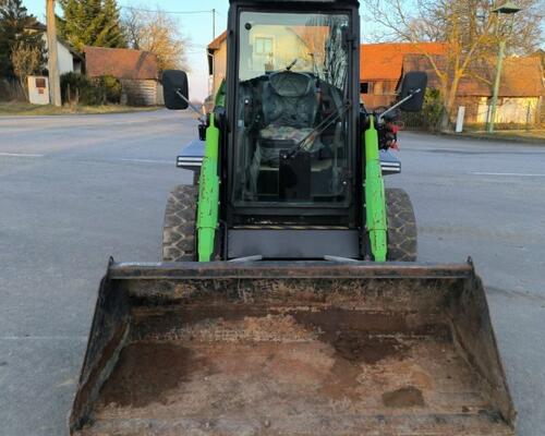 _JINÉ (CZ) Kovaco - Elise 900