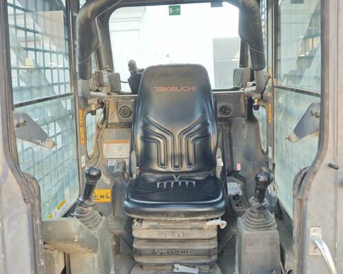 Takeuchi TL8 BOBCAT CAT 