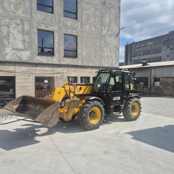 JCb 533-105