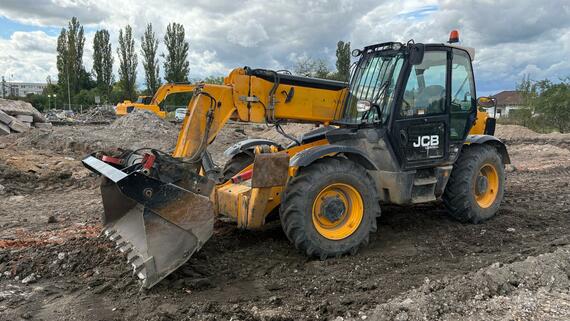 JCB 535 125