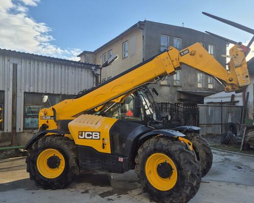 JCB 535-95 TELESKOPICKÝ MANIPULÁTOR 
