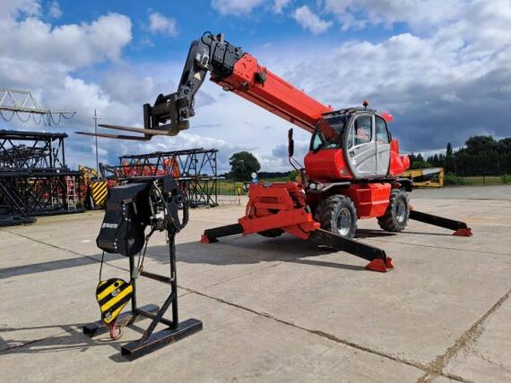 Manitou MRT2540 + naviják