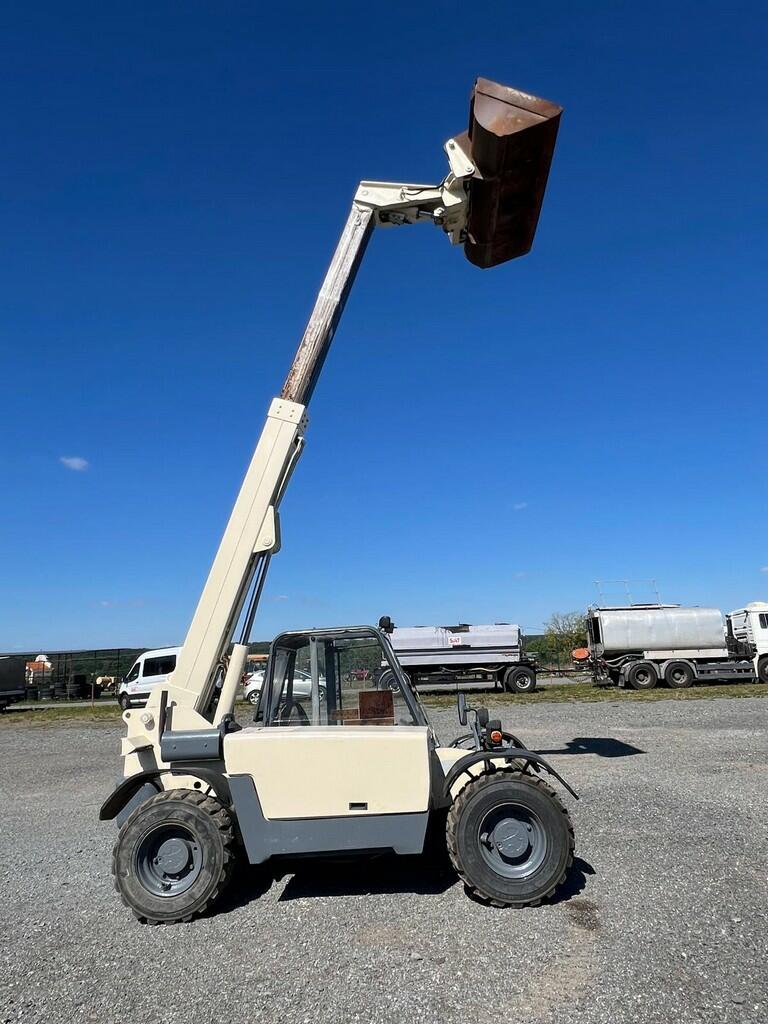 TEREXLIFT TELELIFT 2306 4X4-IDEÁLNÍ DO MENŠÍCH PROSTORŮ