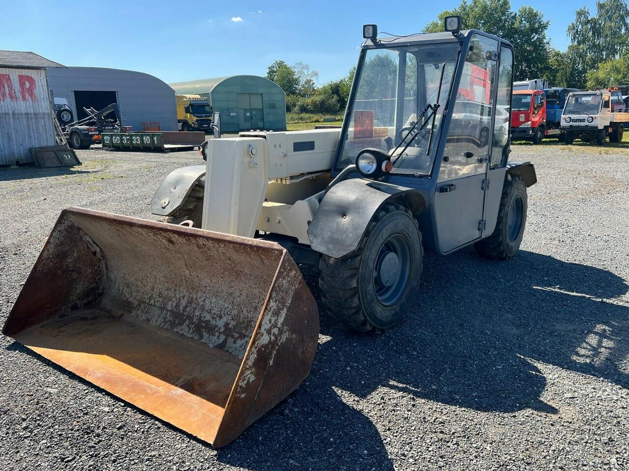 TEREXLIFT TELELIFT 2306 4X4-IDEÁLNÍ DO MENŠÍCH PROSTORŮ