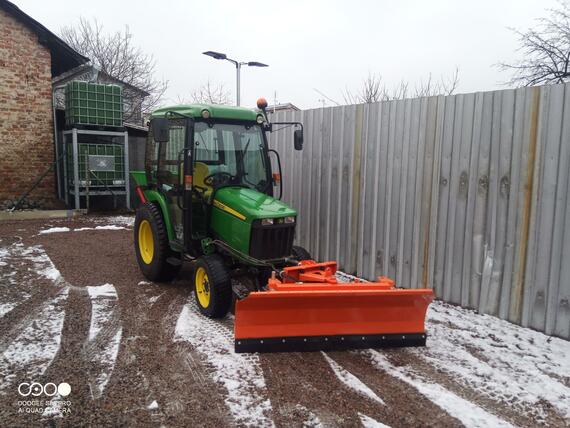 John Deere 3036
