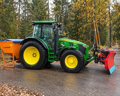John Deere 5125R (Možnost leasingu)