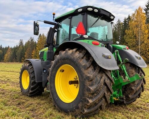 John Deere 6250R Ultimate Edition (Možnost leasingu)