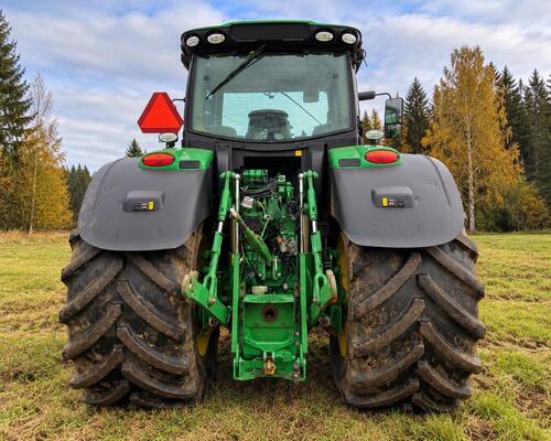 John Deere 6250R Ultimate Edition (Možnost leasingu)
