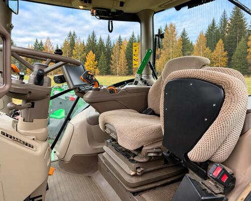 John Deere 6250R Ultimate Edition (Možnost leasingu)