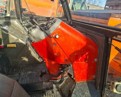 Kabina zetor uřI trojková kabina