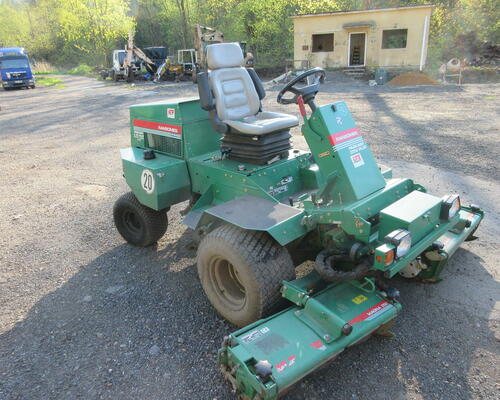 Malotraktor 4x4 RANSOMES PARKWAY 2 250P