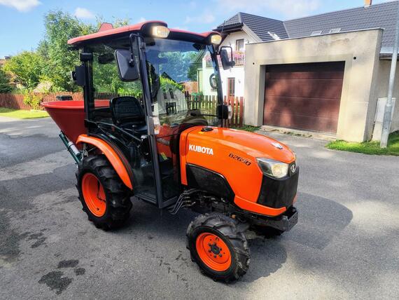 Malotraktor KUBOTA B2650 s kabinou, klima - B2261