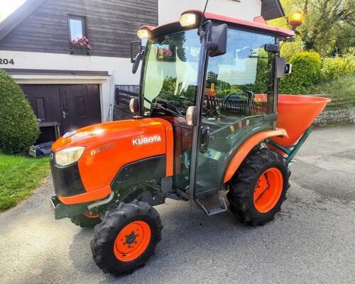 Malotraktor KUBOTA B2650 s kabinou, klima - B2261