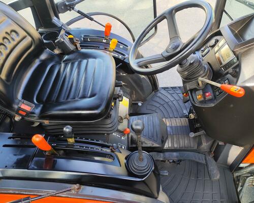 Malotraktor KUBOTA B2650 s kabinou, klima - B2261