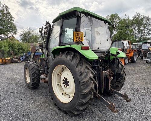 NEW HOLLAND TL 80 s čelním nakladačem