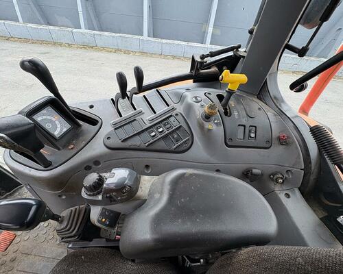 Steyr 4110 Profi s lesní nástavbou Forst