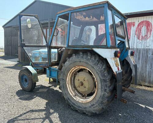Zetor 6911