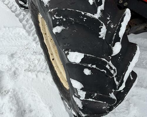 ZETOR PROXIMA 8441 4X4+čelní nakladač