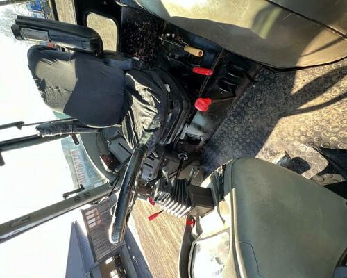 ZETOR PROXIMA 8441 4X4+čelní nakladač