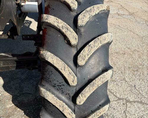 ZETOR PROXIMA 8441 4X4 + čelní nakladač a nová lžíce