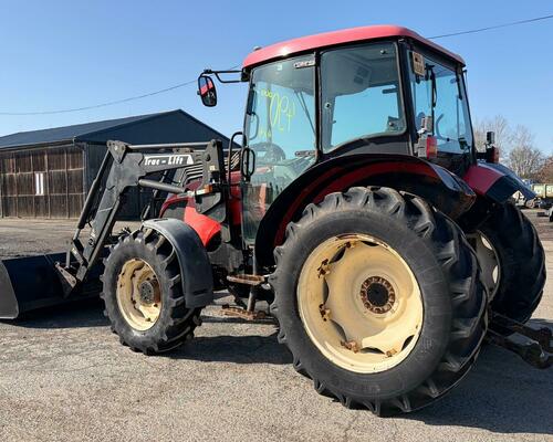 ZETOR PROXIMA 8441 4X4 + čelní nakladač s novou lžící